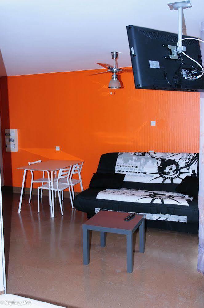 As Hotel Orleans Nord Артене Екстер'єр фото